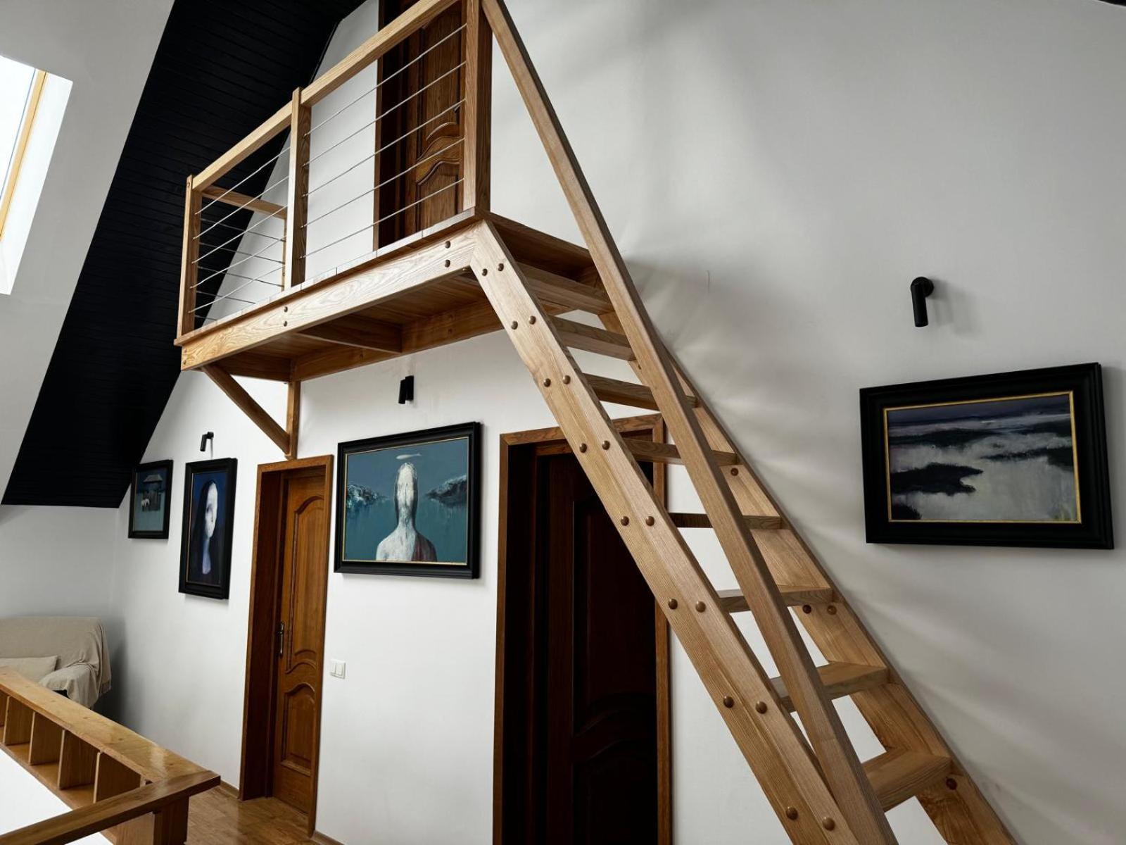 Villa Evie'S Tree House Dragomirna Exterior foto