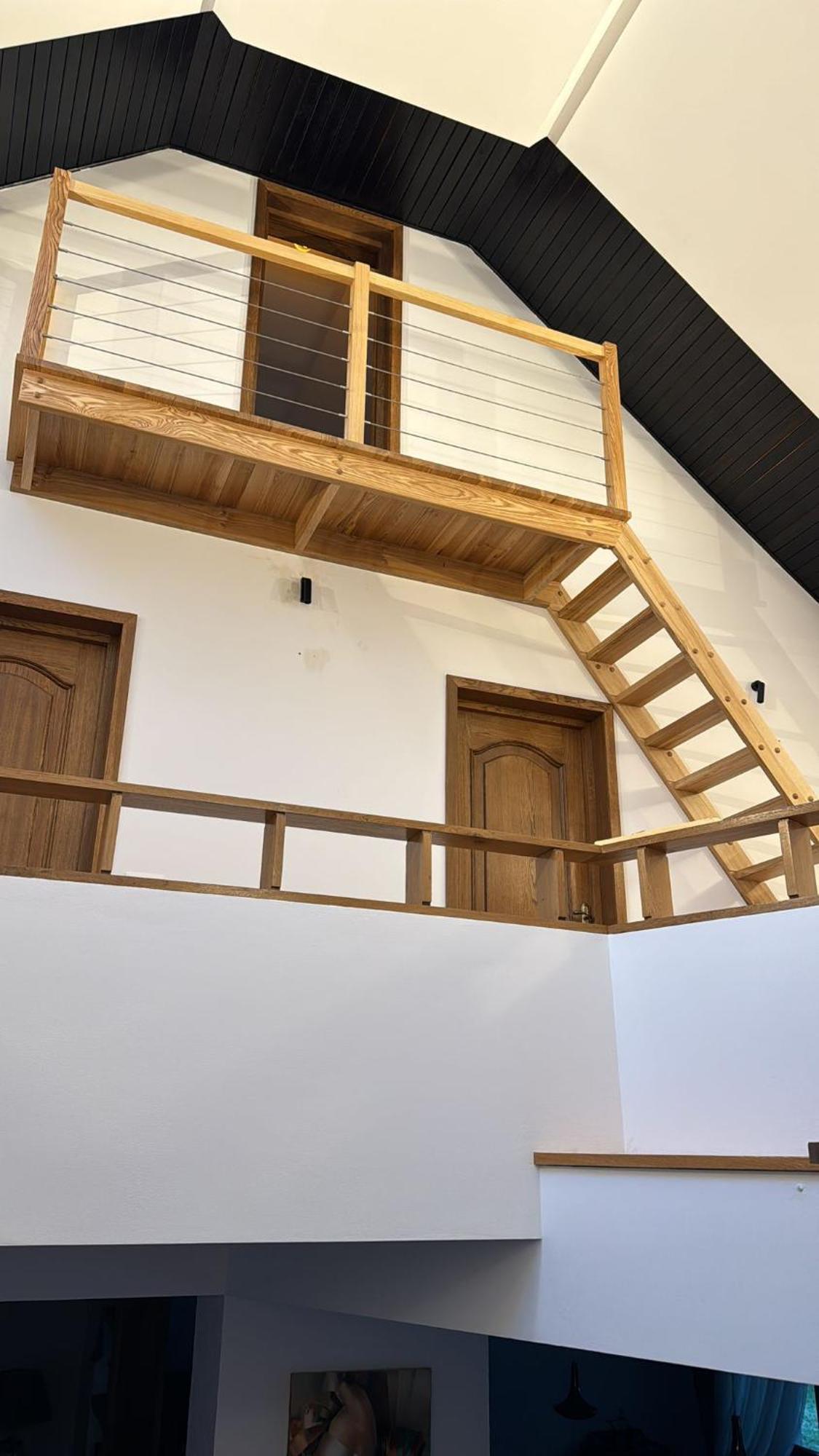 Villa Evie'S Tree House Dragomirna Exterior foto